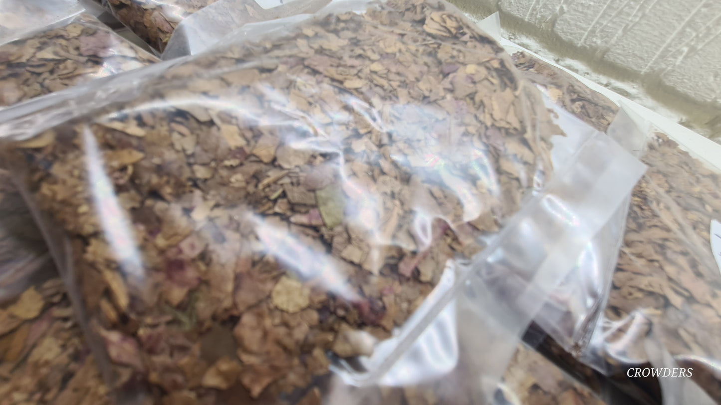 CRUSHED CATAPPA LEAVES              ( Terminalia catappa )