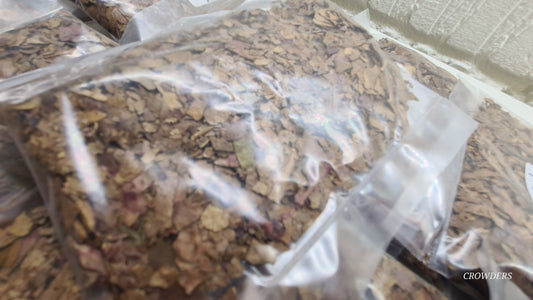 CRUSHED CATAPPA LEAVES              ( Terminalia catappa )
