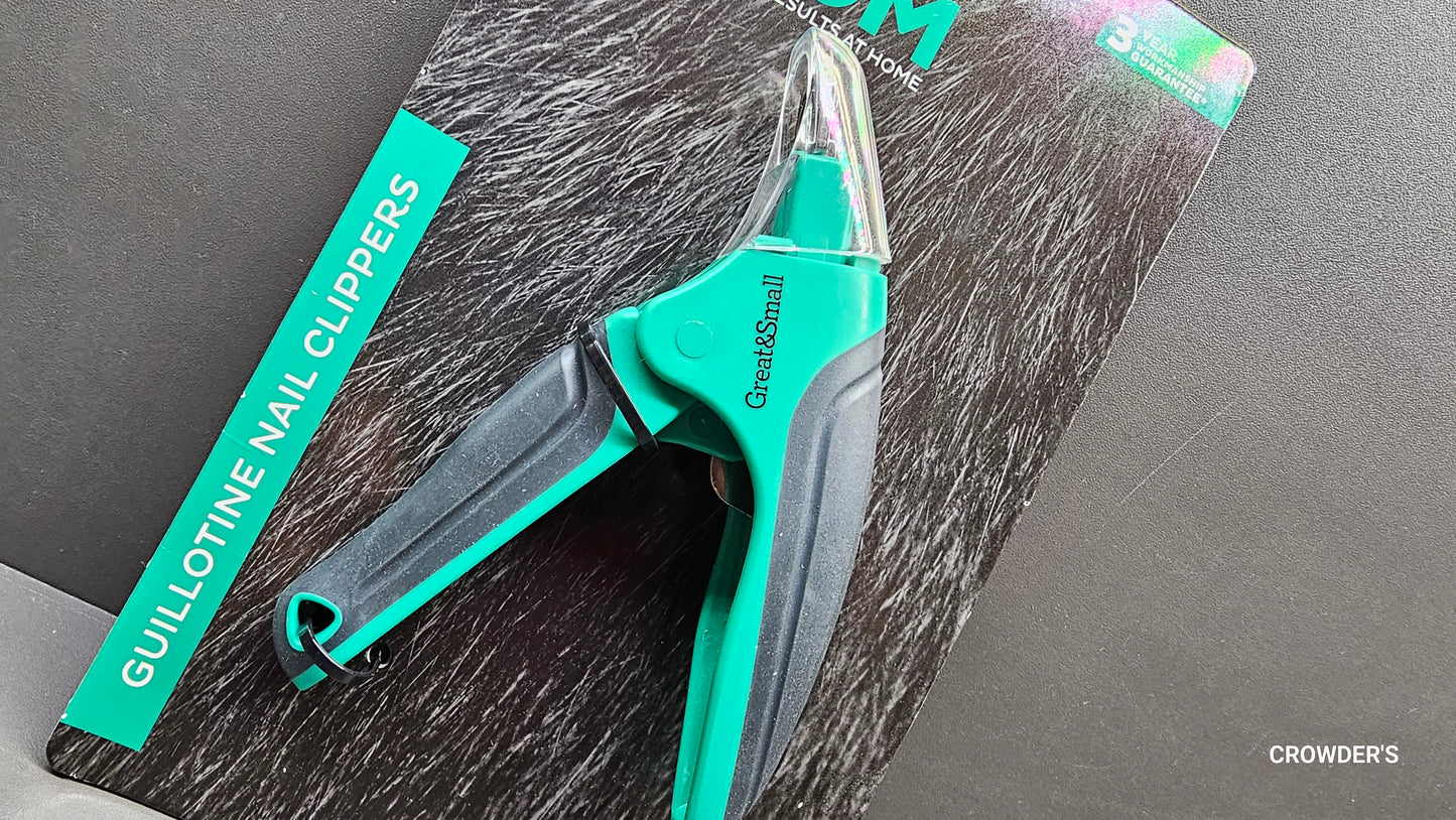 GUILLOTINE NAIL CLIPPERS
