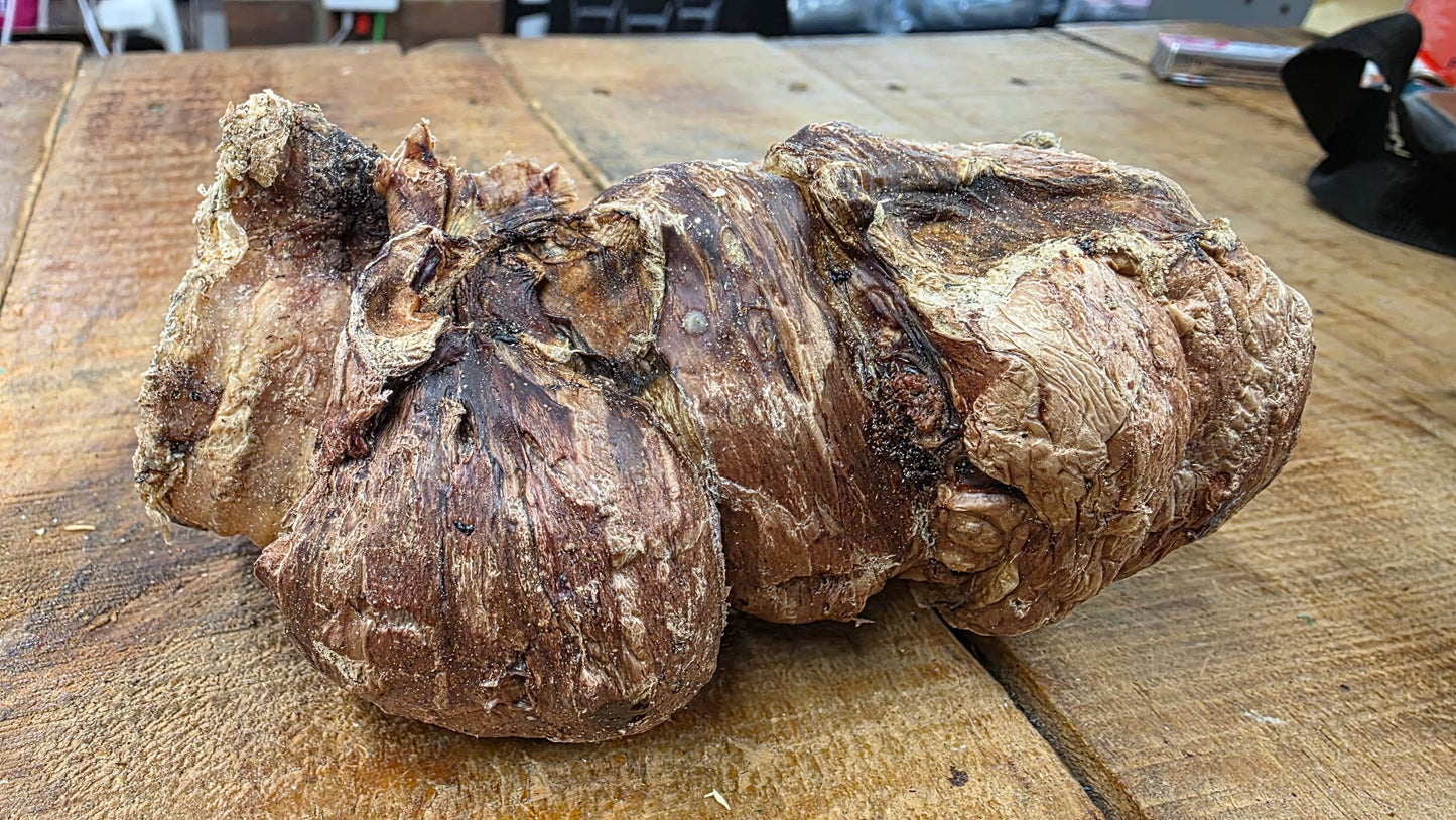 BUFFALO TRACHEA WRAPPED IN LUNG