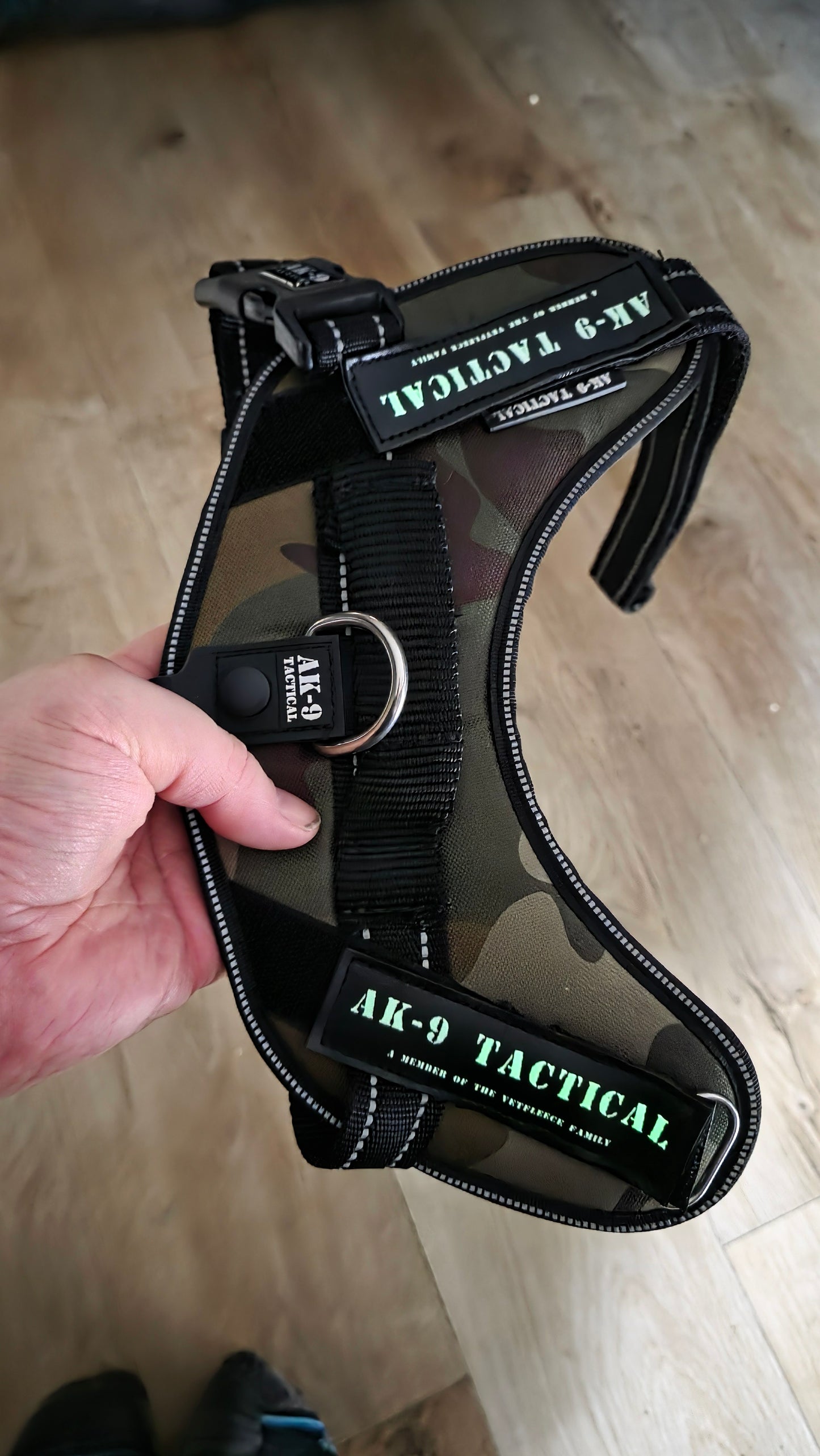 AK-9 power harness clearance.                     small 49cm-67cm