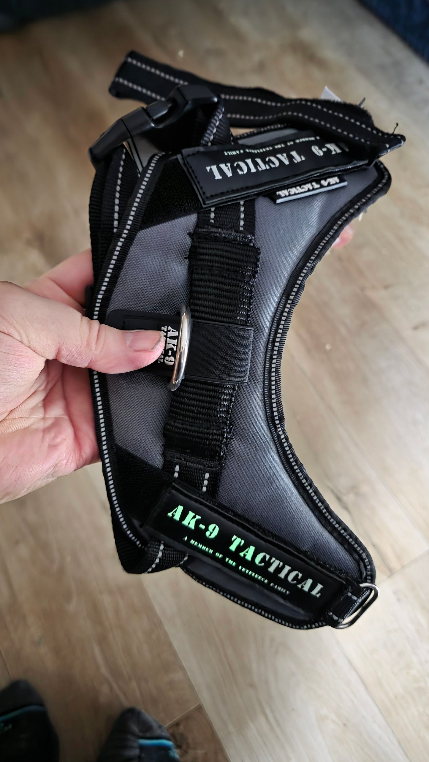 AK-9 power harness clearance.                     small 49cm-67cm